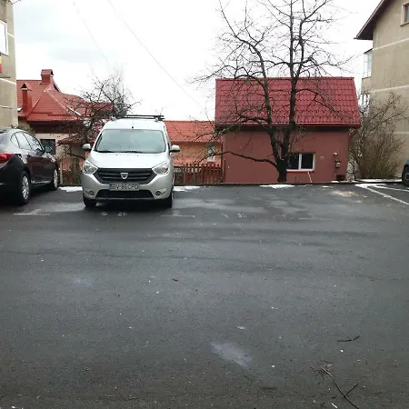 Central Attic Апартаменти *